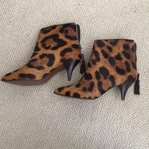 Brooks Brothers Leopard Kitten booties